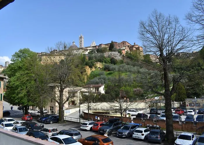 Casa Con Vista Sul Duomo, 400 M Da Piazza Del Campo Ferienhaus Siena